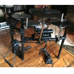 ROLAND TD-4