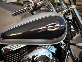 Suzuki Desperado 2004-thumb-7