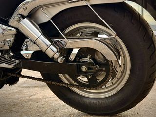 Suzuki Desperado 2004-thumb-16
