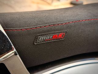 Suzuki Desperado 2004-thumb-21