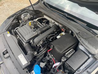 Volkswagen Golf 2014 Euro6 Xenon-thumb-54