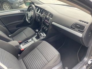Volkswagen Golf 2014 Euro6 Xenon-thumb-32