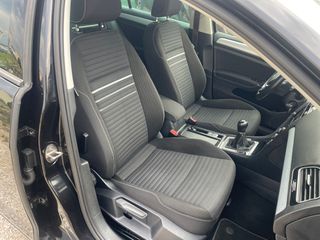 Volkswagen Golf 2014 Euro6 Xenon-thumb-35