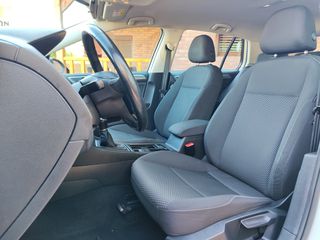 Volkswagen Golf 2019 1.500cc 130HP (CNG ΦΥΣΙΚΟ ΑΕΡΙΟ)-thumb-16