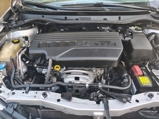 Toyota Auris 2013-thumb-4