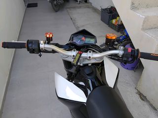 KTM 690 Duke 2008-thumb-13
