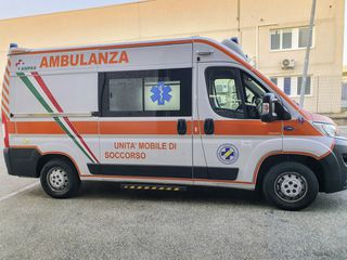 Ασθενοφόρο Fiat 2018 DUCATO DIESEL ΙΤΑΛΙΑΣ EURO6B - ΑΣΘΕΝΟΦΟΡΟ-785-thumb-4