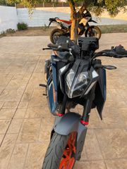 KTM 390 Duke 2025-thumb-2
