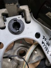 τιμόνι από TOYOTA COROLLA χρονολογία 2002 έως 2004 τιμή + ΦΠΑ αποστολή σε όλη την Ελλάδα-thumb-1