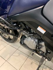 Suzuki V-Strom 1000 2005-thumb-19
