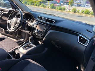 Nissan Qashqai 2016 Acenta-thumb-18