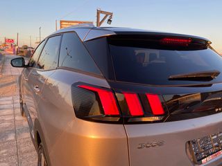 Peugeot 3008 2016 1.2 PURETECH 130 ALLURE-thumb-16