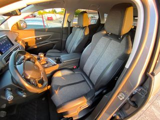 Peugeot 3008 2016 1.2 PURETECH 130 ALLURE-thumb-20