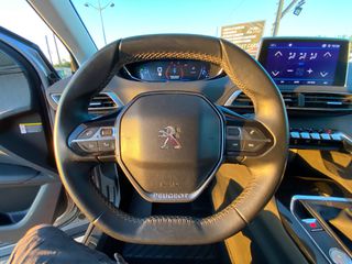 Peugeot 3008 2016 1.2 PURETECH 130 ALLURE-thumb-22
