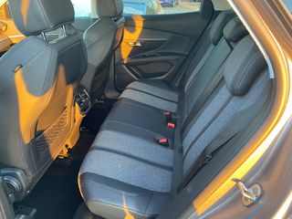 Peugeot 3008 2016 1.2 PURETECH 130 ALLURE-thumb-34