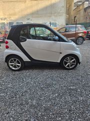 Smart ForTwo 2011-thumb-2
