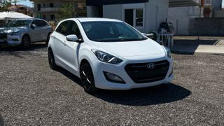 Hyundai i 30 2015 ΠΟΥΛΗΘΗΚΕ 1.6 CRDI NAVI 6τάχυτο-thumb-9