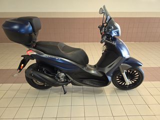 Piaggio Beverly 300i 2019 Beverly S-thumb-1