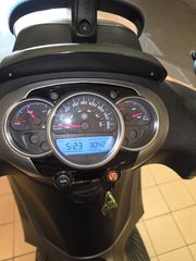 Piaggio Beverly 300i 2019 Beverly S-thumb-2