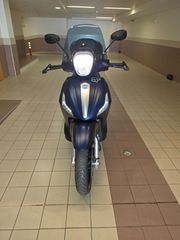 Piaggio Beverly 300i 2019 Beverly S-thumb-4