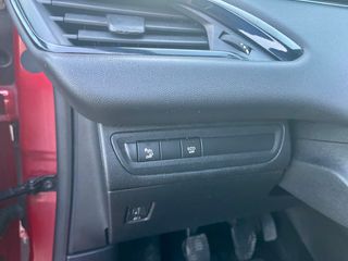 Peugeot 208 2019 1.2 PURETECH SIGNATURE -FUL EXTRA-thumb-39