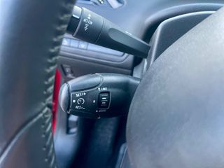Peugeot 208 2019 1.2 PURETECH SIGNATURE -FUL EXTRA-thumb-46