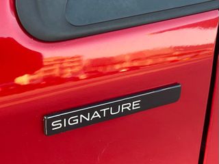 Peugeot 208 2019 1.2 PURETECH SIGNATURE -FUL EXTRA-thumb-13