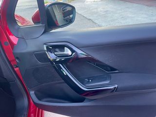 Peugeot 208 2019 1.2 PURETECH SIGNATURE -FUL EXTRA-thumb-27