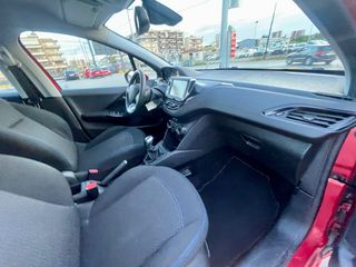 Peugeot 208 2019 1.2 PURETECH SIGNATURE -FUL EXTRA-thumb-33