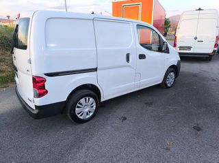 Κλούβα Nissan 2014 NV 200-thumb-5