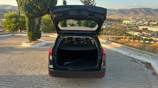 Ford Focus 2015-thumb-7