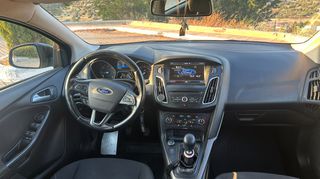 Ford Focus 2015-thumb-18