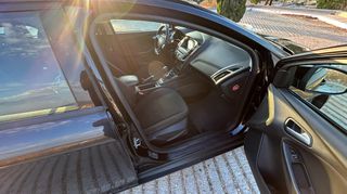 Ford Focus 2015-thumb-25