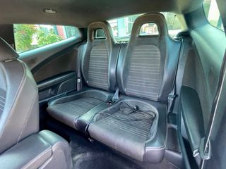 Volkswagen Scirocco 2010 1.4 TSI 160 HP-thumb-21