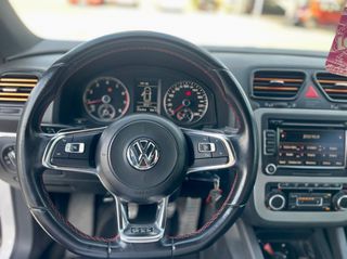 Volkswagen Scirocco 2010 1.4 TSI 160 HP-thumb-22