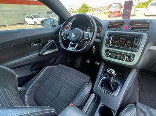 Volkswagen Scirocco 2010 1.4 TSI 160 HP-thumb-28