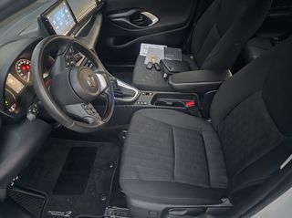Mazda 2 Hybrid 2024 HYBRID AUTOMATIC-thumb-11