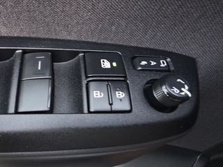 Mazda 2 Hybrid 2024 HYBRID AUTOMATIC-thumb-19