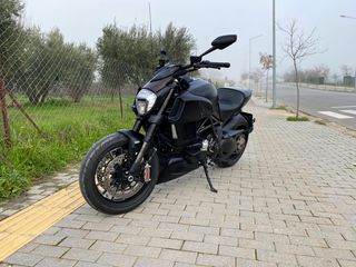 Ducati Diavel 2014 Dark