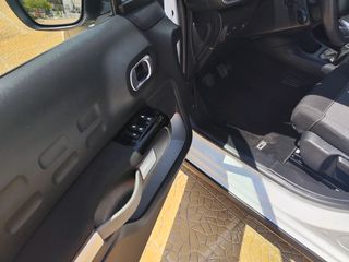 Citroen C3 2018 1.2 PURETECH 82 FEEL-thumb-24