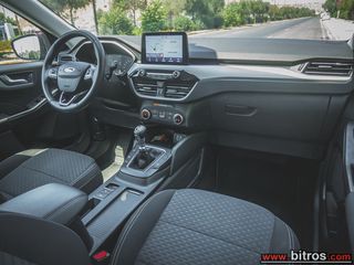 Ford Kuga 2021 1.5 ECOBLUE 120PS 74.000km +18¨ ST-LINE-thumb-3