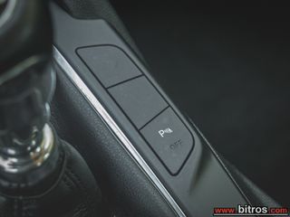 Ford Kuga 2021 1.5 ECOBLUE 120PS 74.000km +18¨ ST-LINE-thumb-26