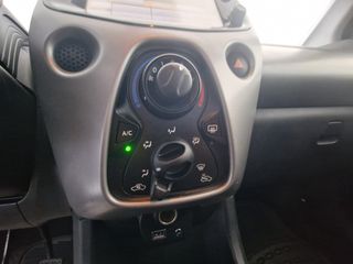 Peugeot 108 2018 1 χερι 28000κμ-thumb-11