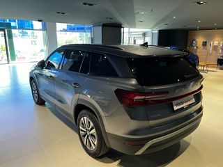 Skoda Kodiaq 2026 Selection 2.0 TDI 150PS DSG7-thumb-9