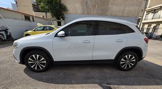Mercedes-Benz GLA 200 2021-thumb-2