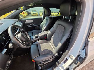 Mercedes-Benz GLA 200 2021-thumb-8