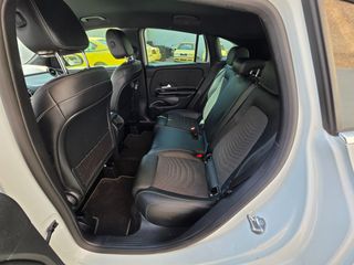 Mercedes-Benz GLA 200 2021-thumb-9