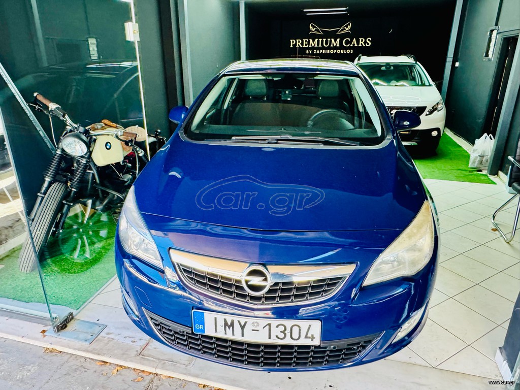 Opel Astra 2011 J 1.4 140hp