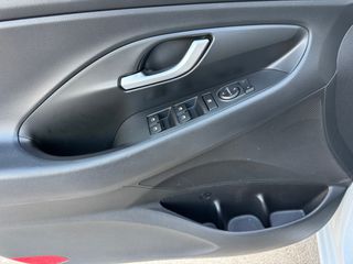 Hyundai i 30 2019 1.6 CRDI-thumb-7