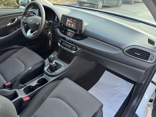 Hyundai i 30 2019 1.6 CRDI-thumb-9
